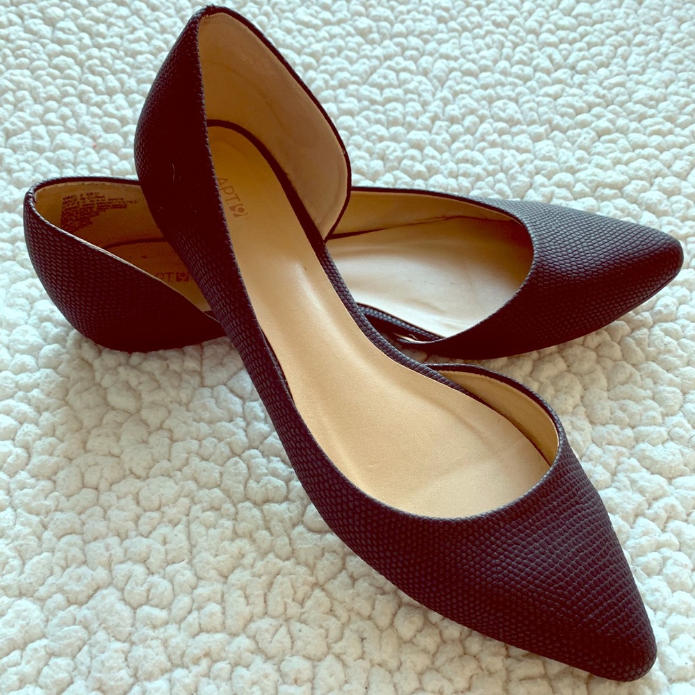 Apt. 9 Black D'Orsay Pointed Flats, Size: 8 (US)